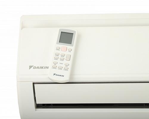 Настенный кондиционер сплит-система Daikin FTYN35L/RYN35L